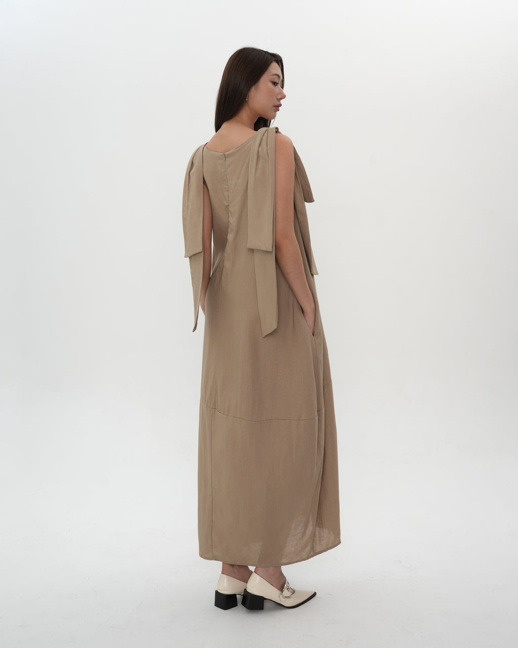 Drape Linen Sleeveless Dress