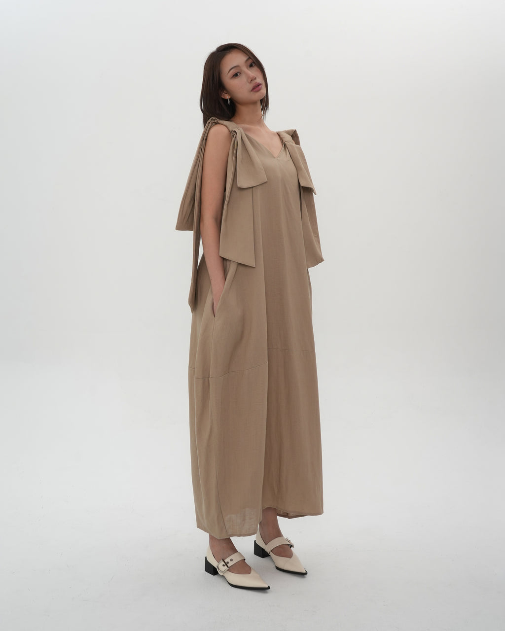 Drape Linen Sleeveless Dress