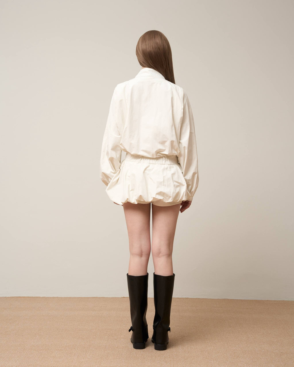 Vol.3 Ch.2 Sculptural Smocked-Waist Blouse (PolkaDot)