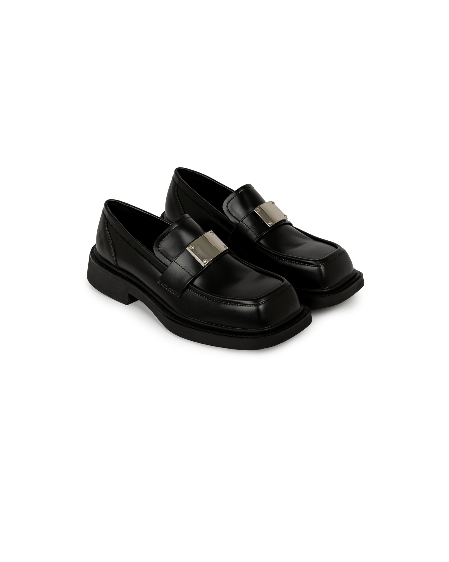 N E O Loafers