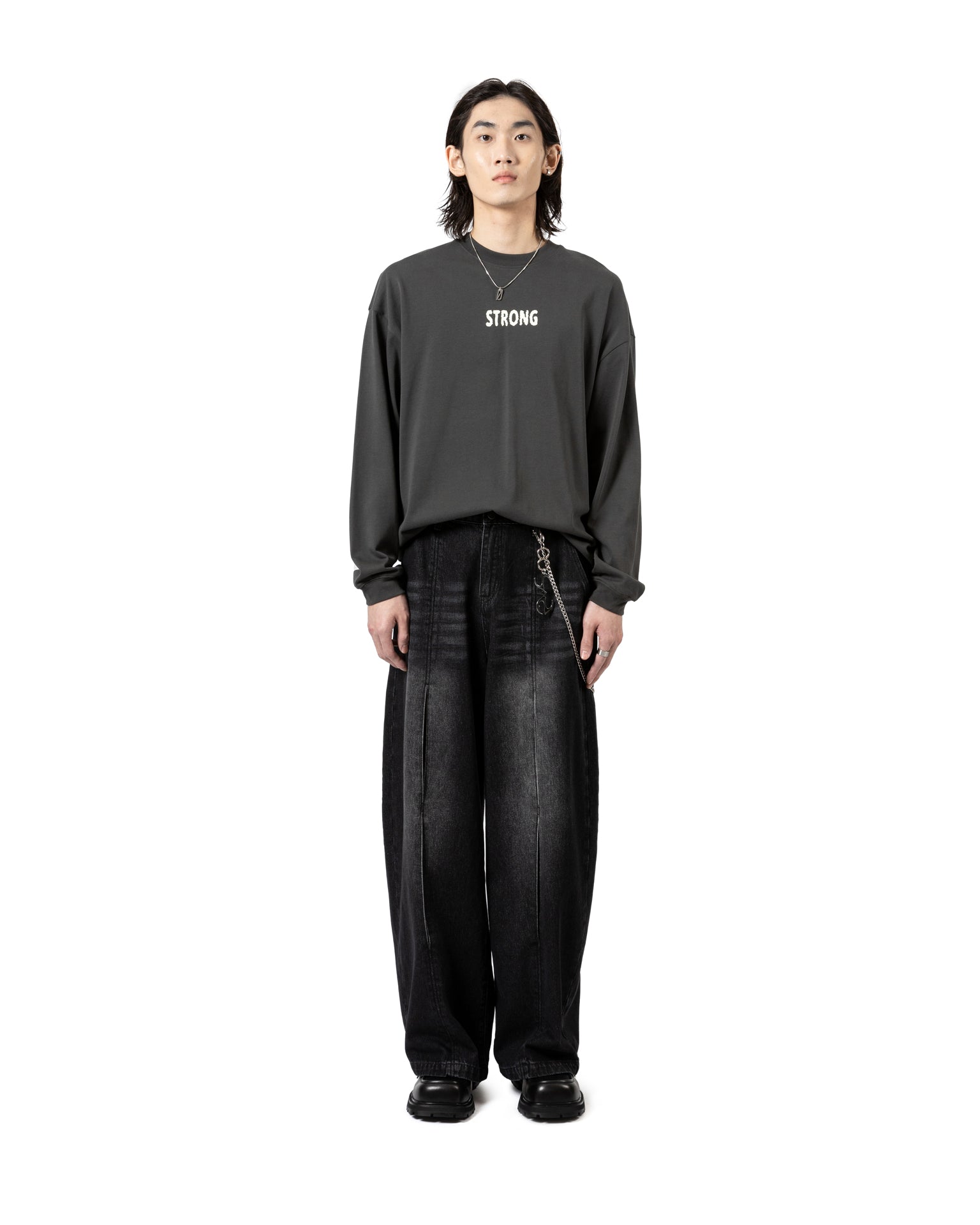 STRONG Long Sleeve Tee