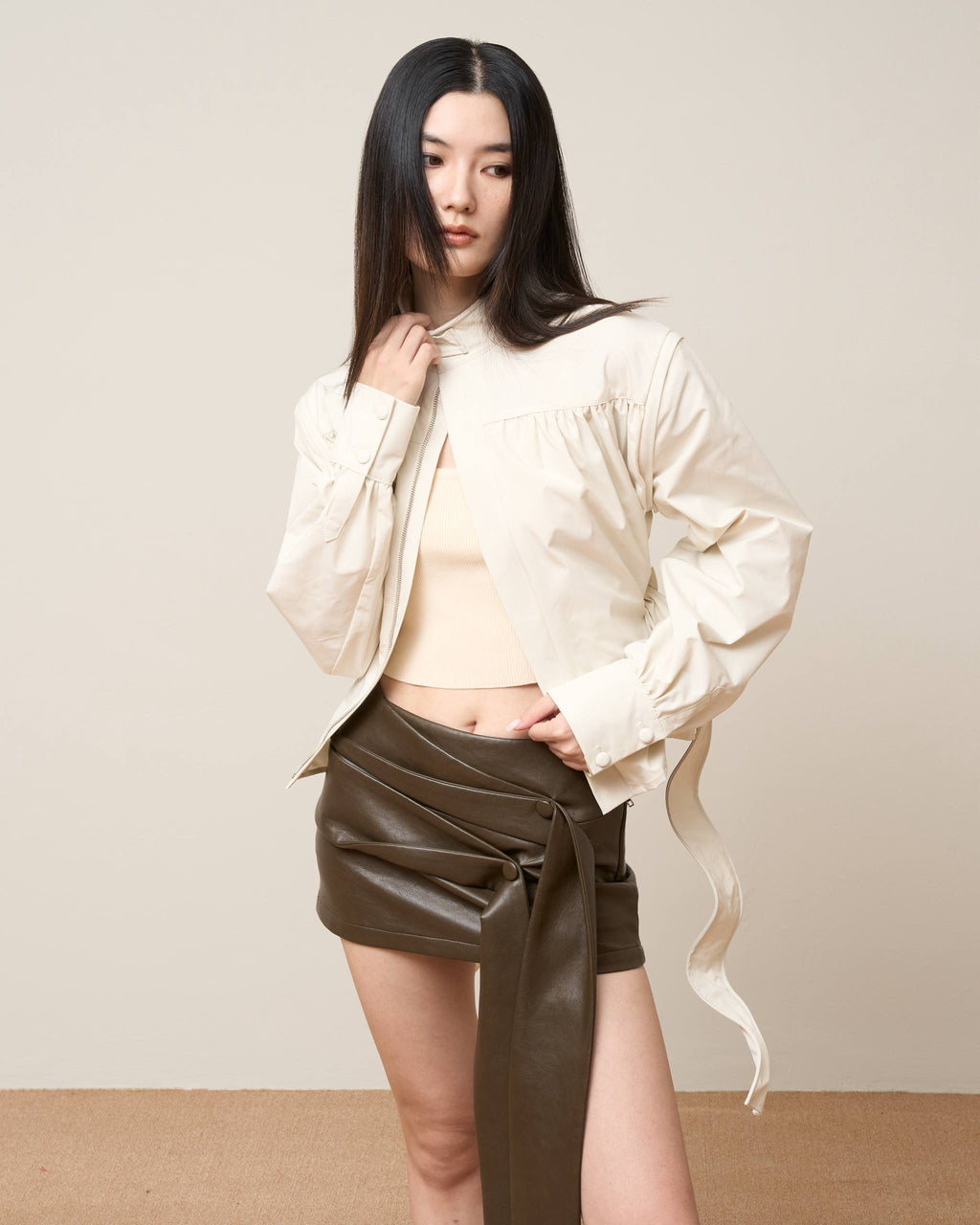 Vol.3 Ch.2 Structural Cropped Trench Jacket (PolkaDot)