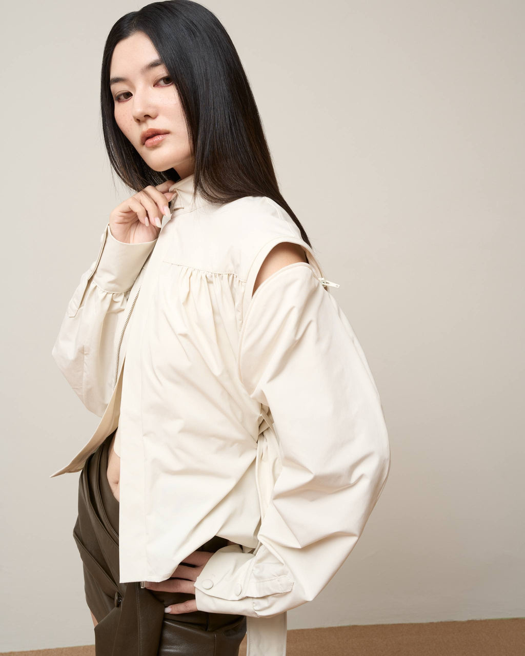 Vol.3 Ch.2 Structural Cropped Trench Jacket (PolkaDot)