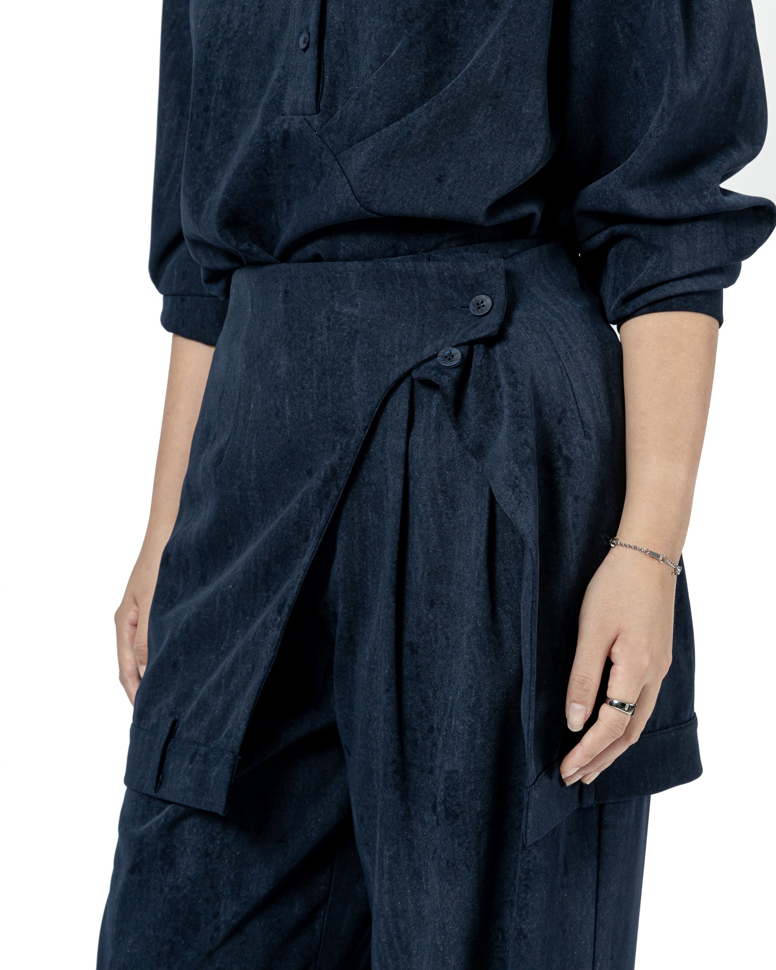 Asymmetric Pocket Overshirt